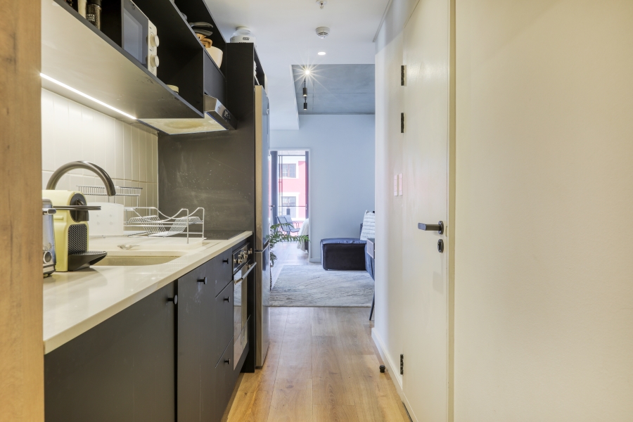 1 Bedroom Property for Sale in Sea Point Western Cape